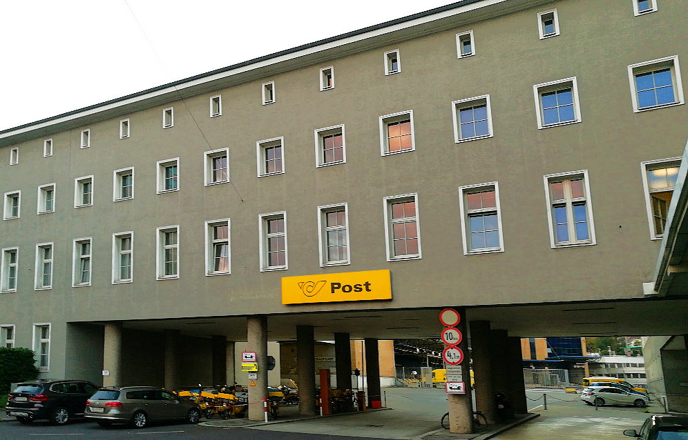 post linz hauptbahnhof